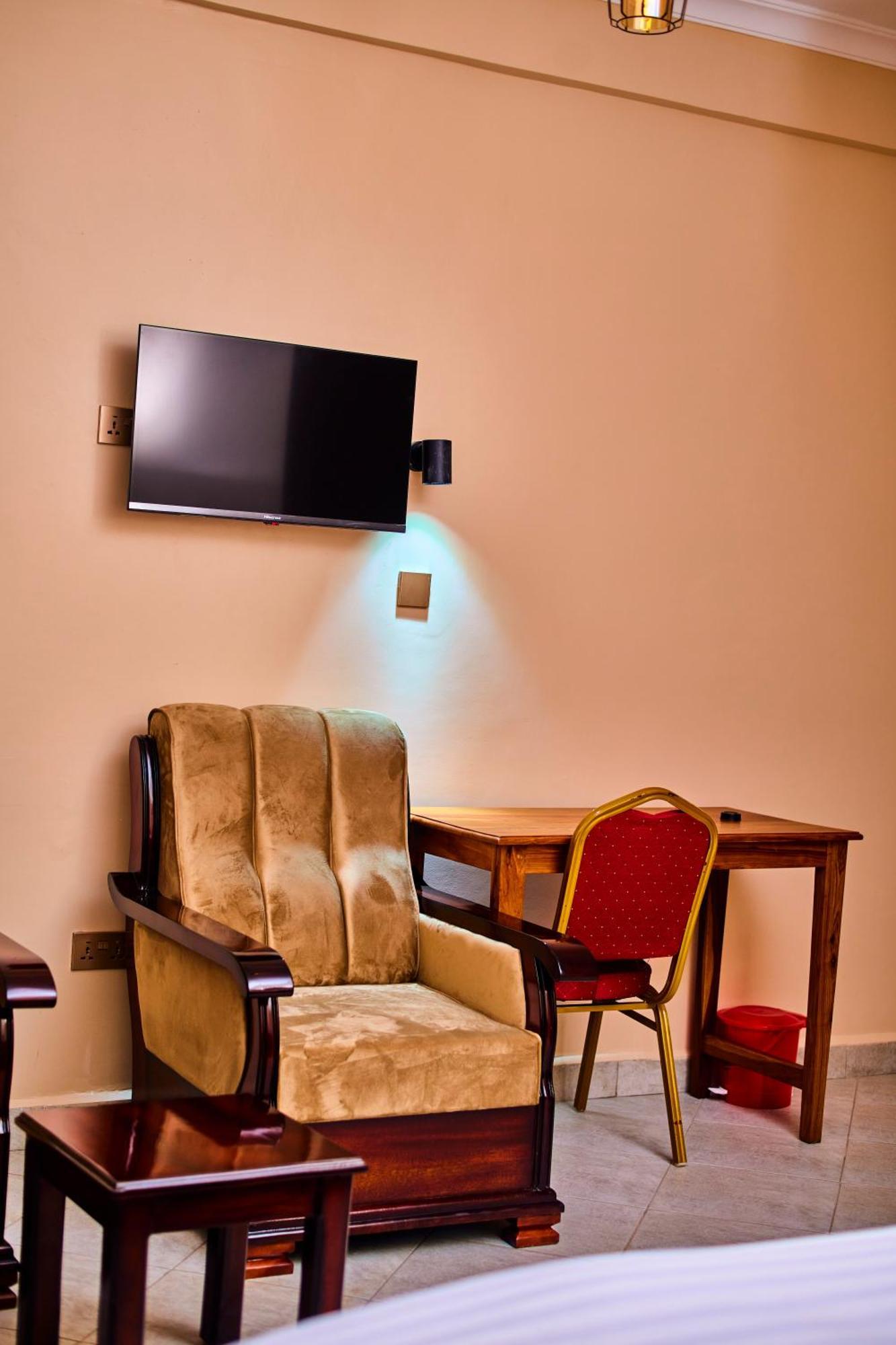 Aves Executive Hotel Arusha Dış mekan fotoğraf