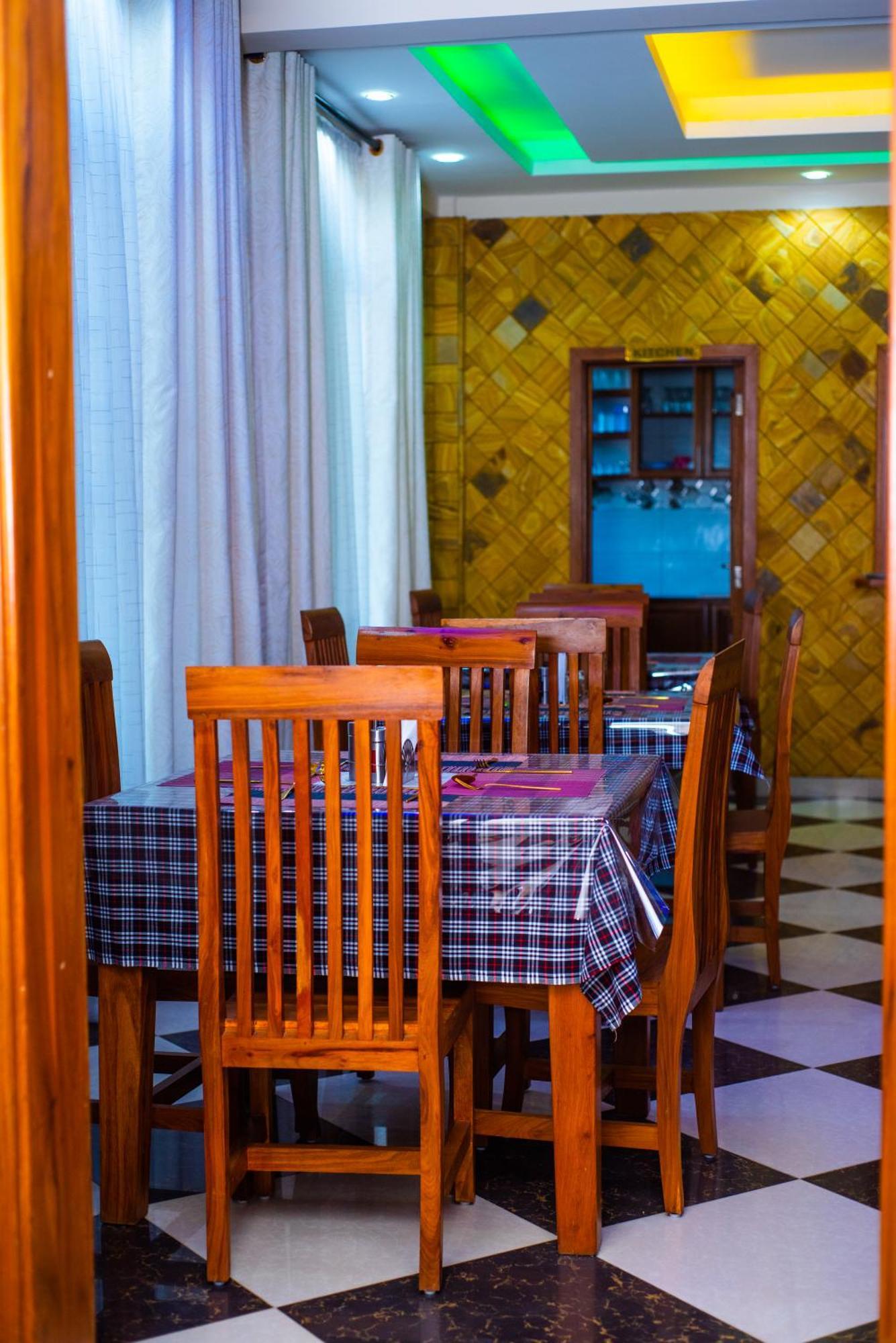 Aves Executive Hotel Arusha Dış mekan fotoğraf