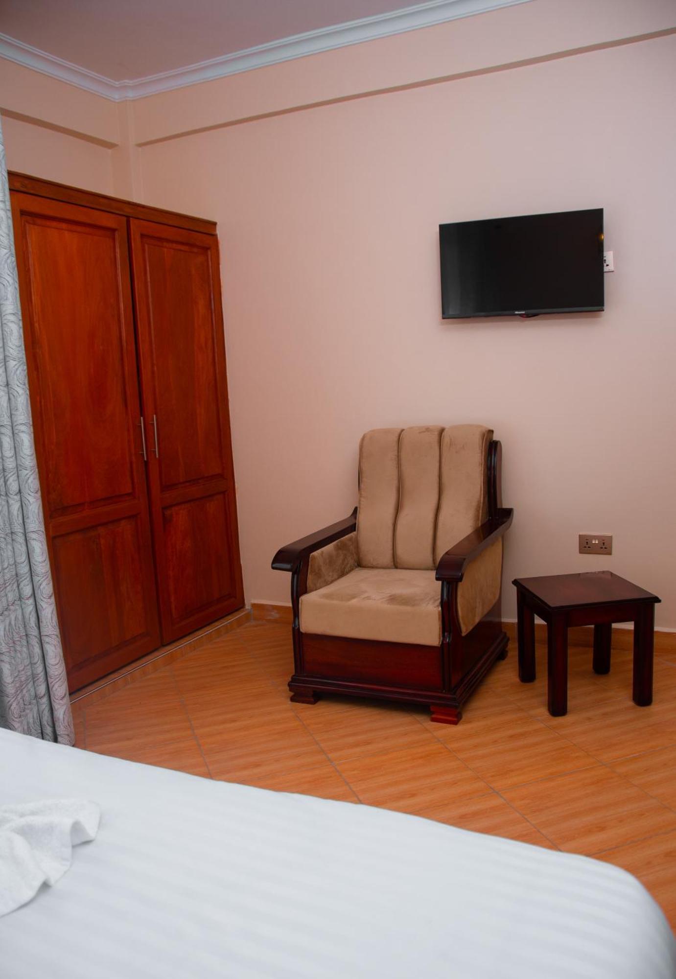 Aves Executive Hotel Arusha Dış mekan fotoğraf