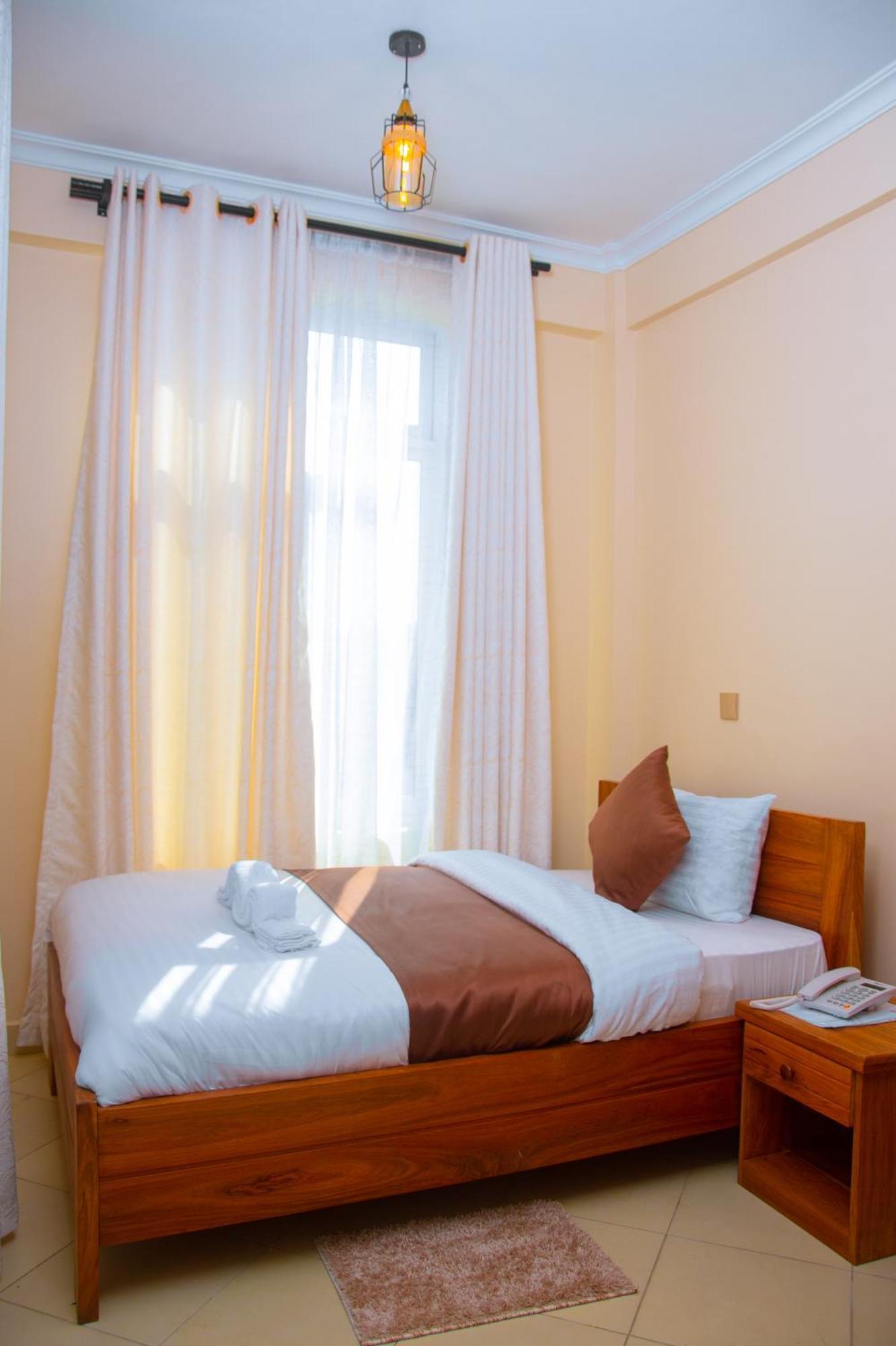 Aves Executive Hotel Arusha Dış mekan fotoğraf
