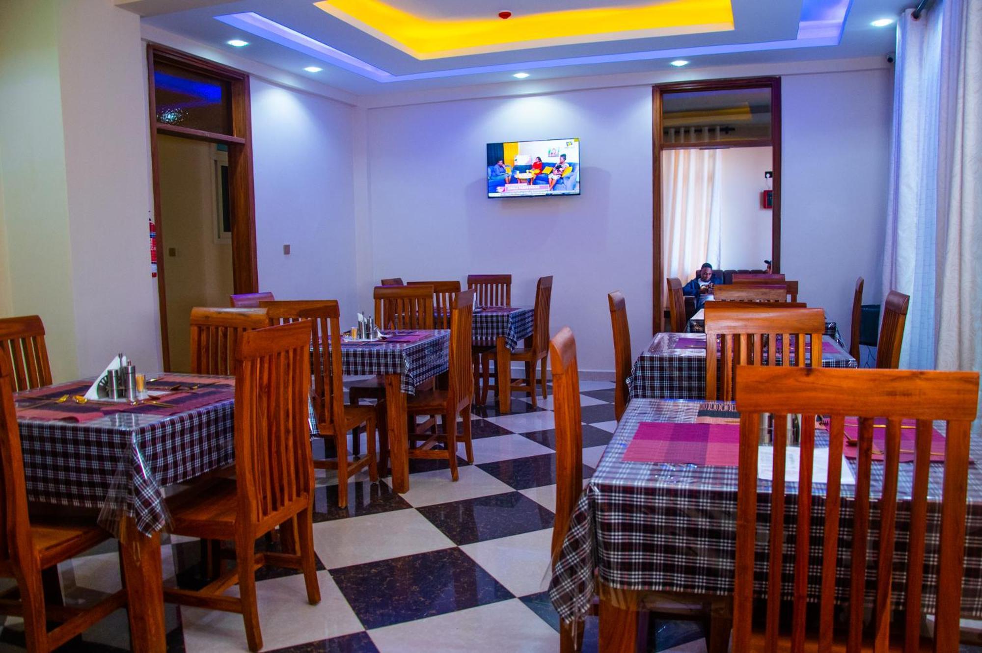 Aves Executive Hotel Arusha Dış mekan fotoğraf