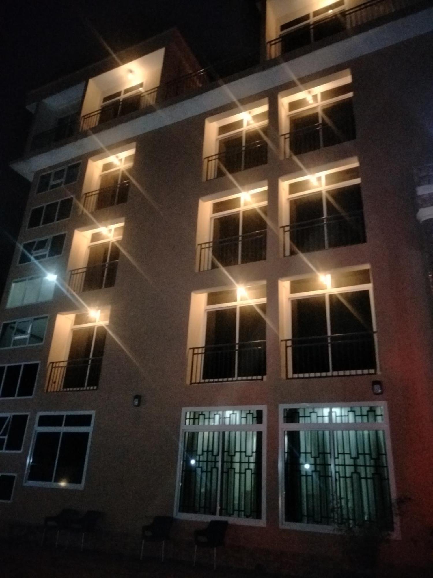 Aves Executive Hotel Arusha Dış mekan fotoğraf